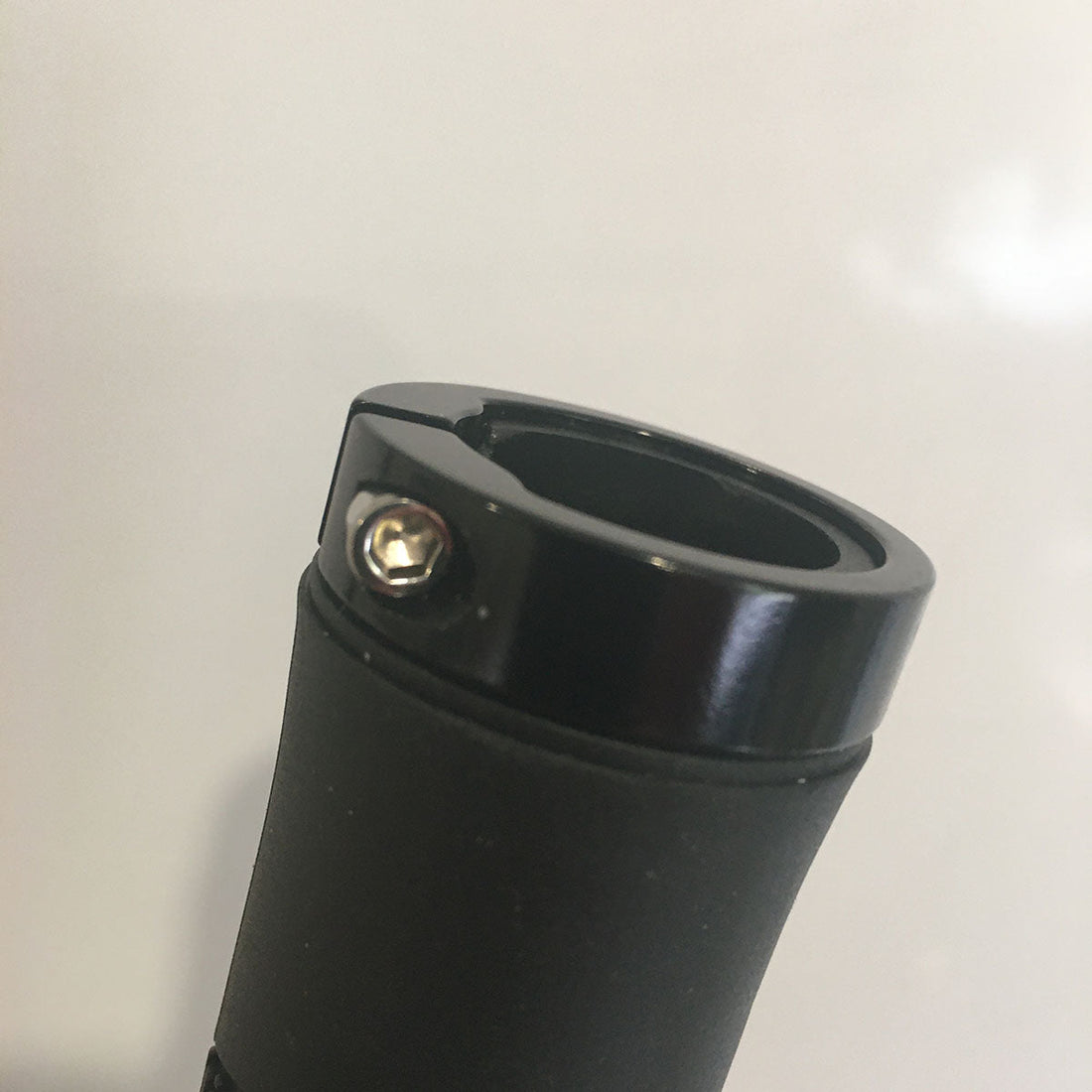 Villain - Arrest 1st Offense - MTB Grips